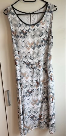 Kleid von NILE