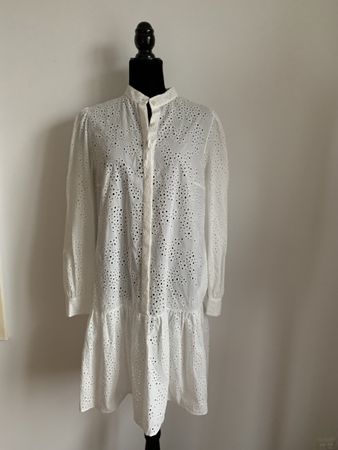 AKRIS punto: Neu/ungetragen-herrlich weisses Sommer-Kleid 40