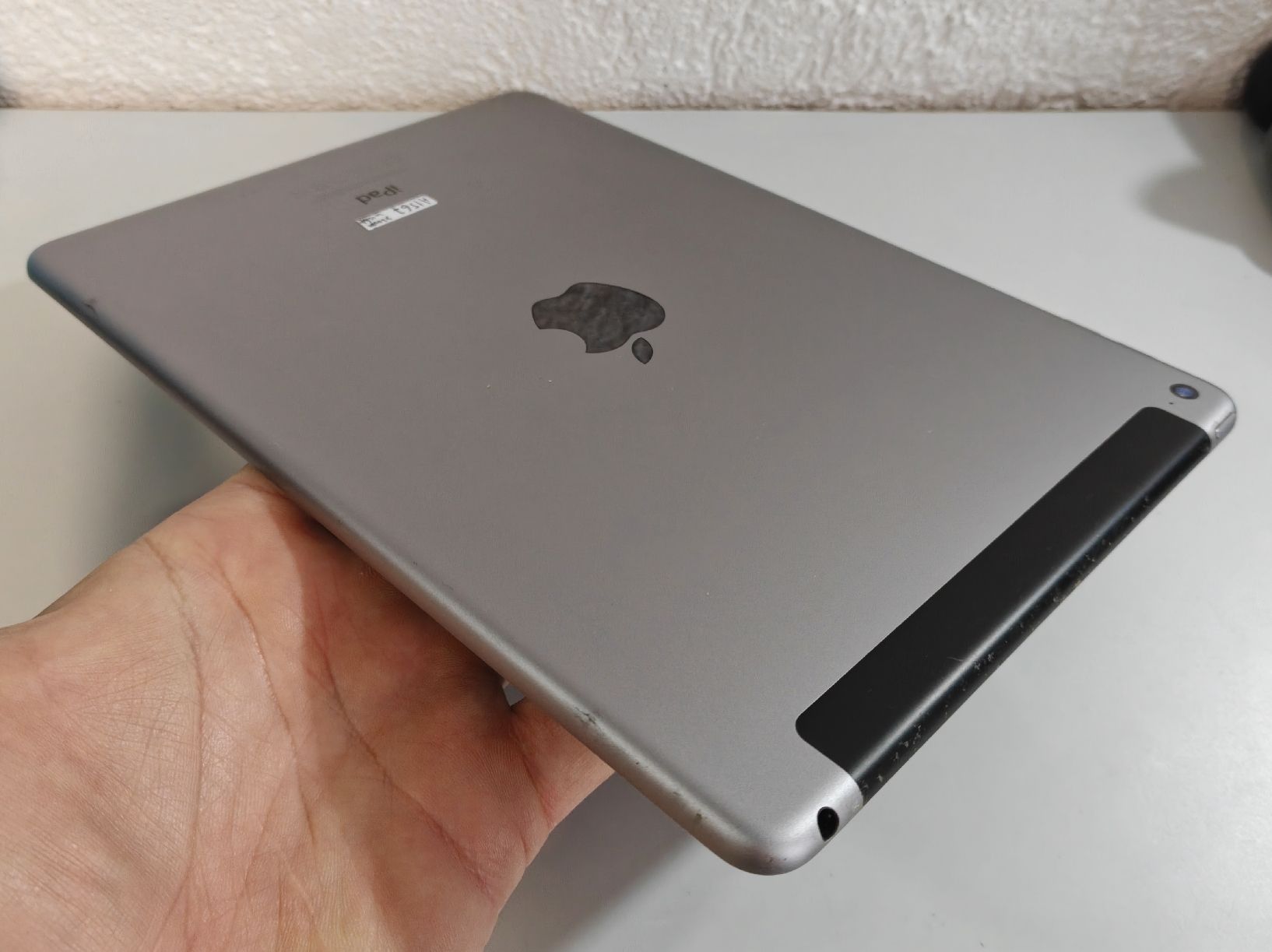 Apple Tablet PC: Apple iPad Air 2 – Defekt aus Ehrendingen von Rocky985 3