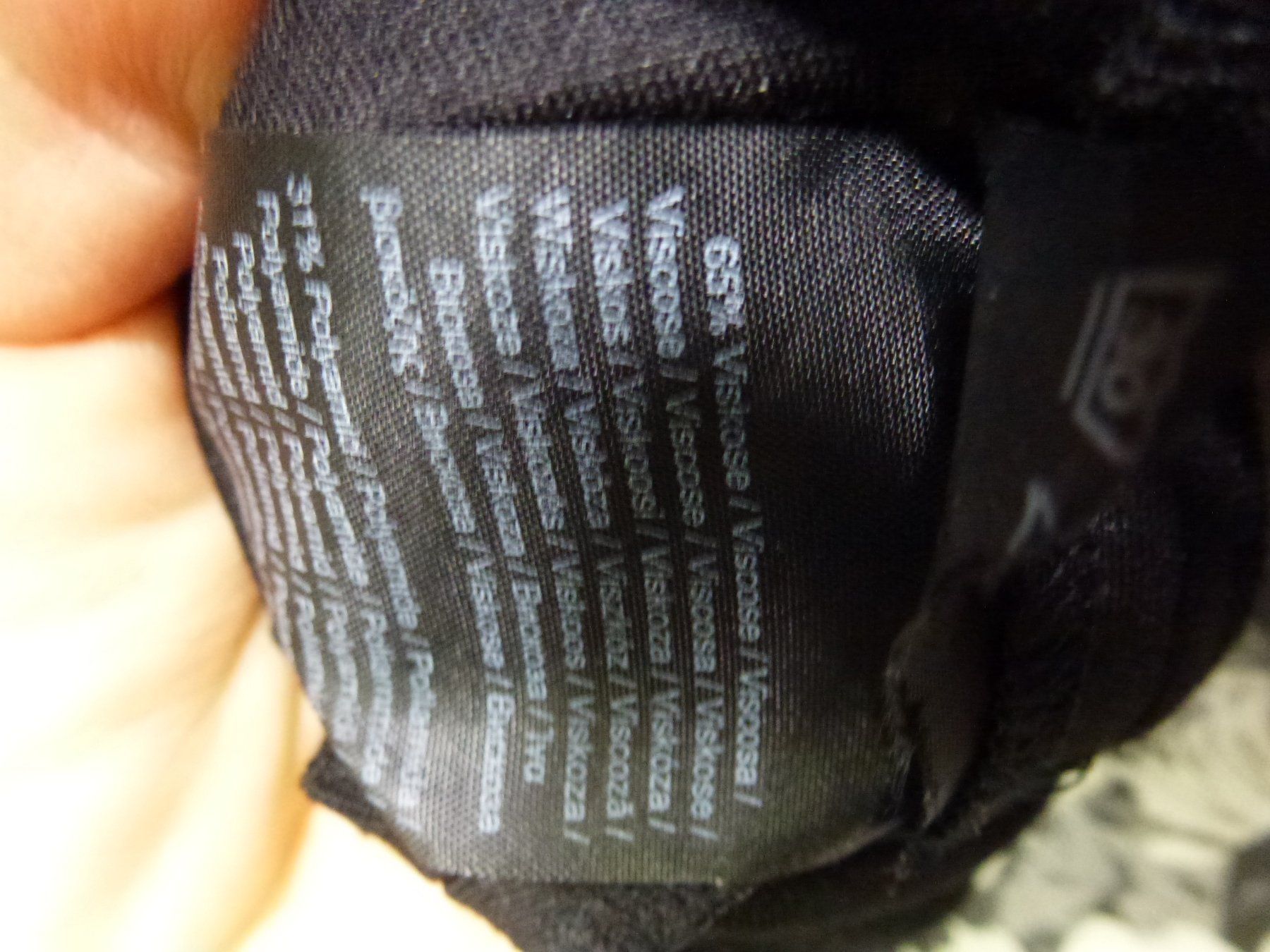 Comma Maglioni & Felpe: COMMA GR 38 PULLOVER CARMEN AUSSCHNITT SCHWARZ FESTER STOFF – Nuovo (secondo la descrizione) da Kreuzlingen venduto da ang_7k8d 5