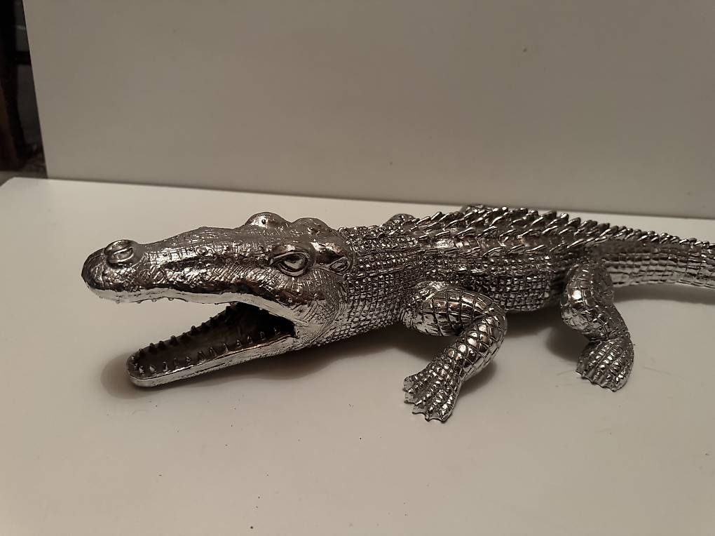 Statuette: Crocodile décoratif 65cm – Usato da Les Acacias venduto da DeborahK03