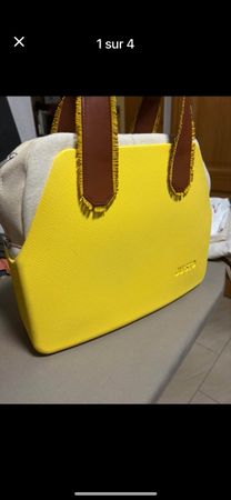 Sac à main Just'O jaune tendance