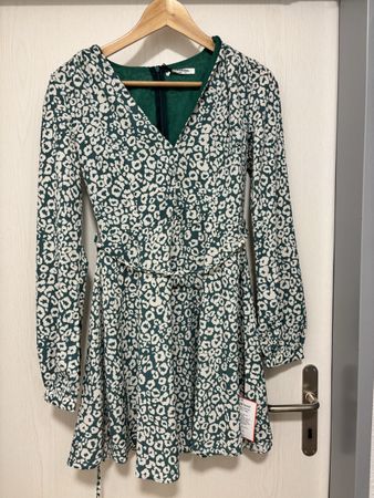 Kleid