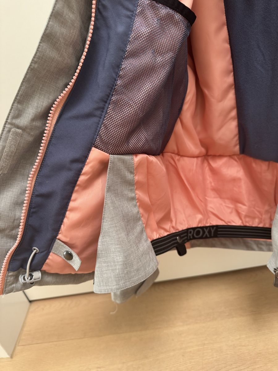 Roxy Giacche: Roxy Skijacke grau mit Kapuze, Grösse L – Usato da Winkel venduto da Schorley 5