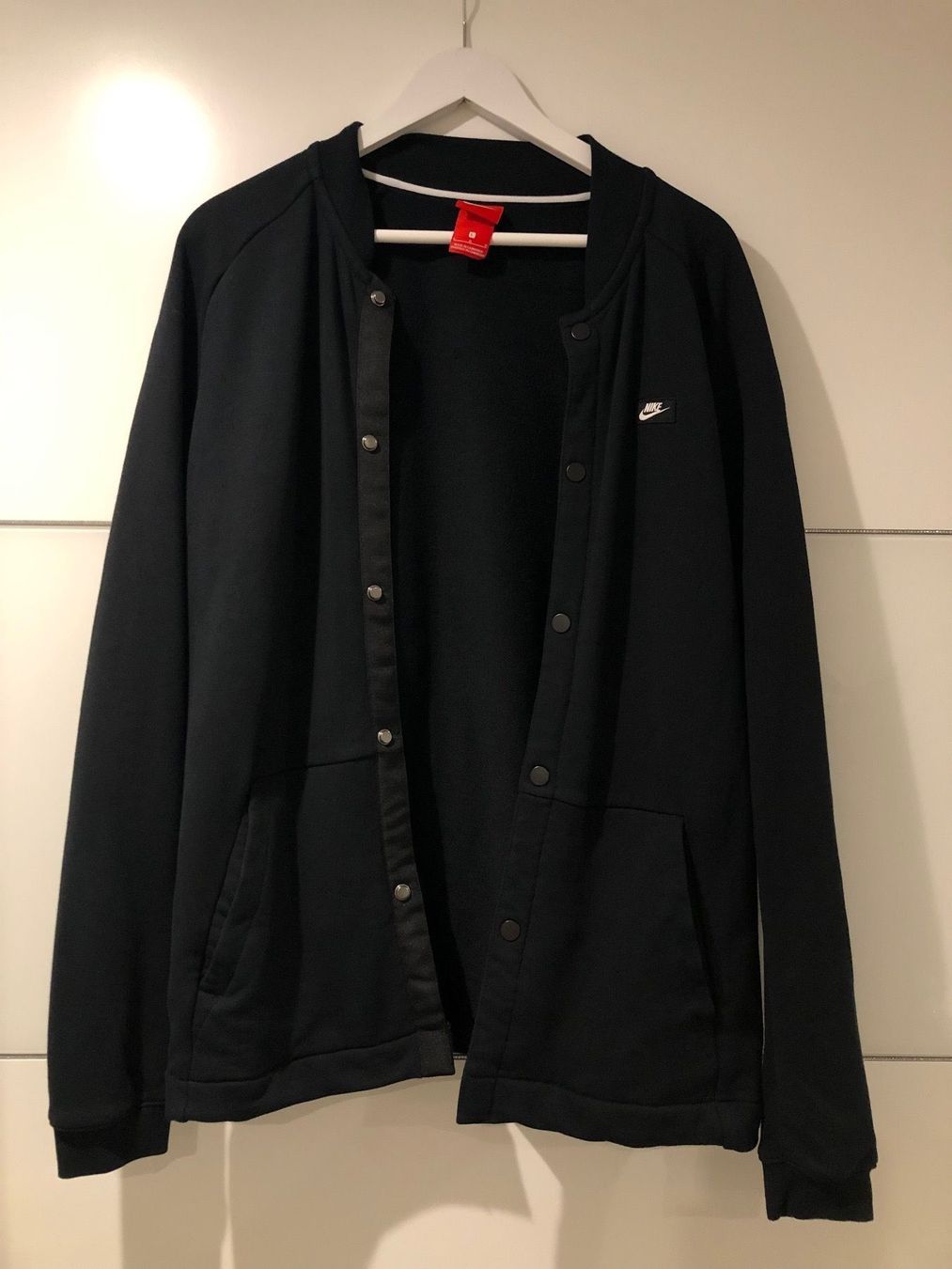 Nike Giacche: NIKE Sweatjacke Gr. L – Nuovo (secondo la descrizione) da Mülenen venduto da CreativeSolutions