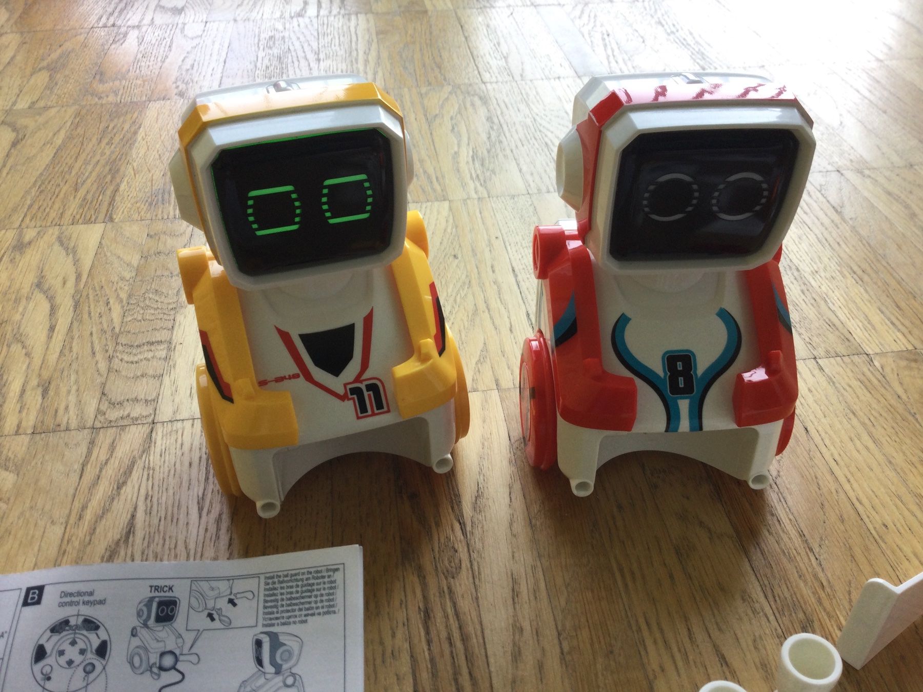 Giochi: Kickabot Roboter Kinder Spiel – Nuovo (secondo la descrizione) da Zürich venduto da ShadowVorlon