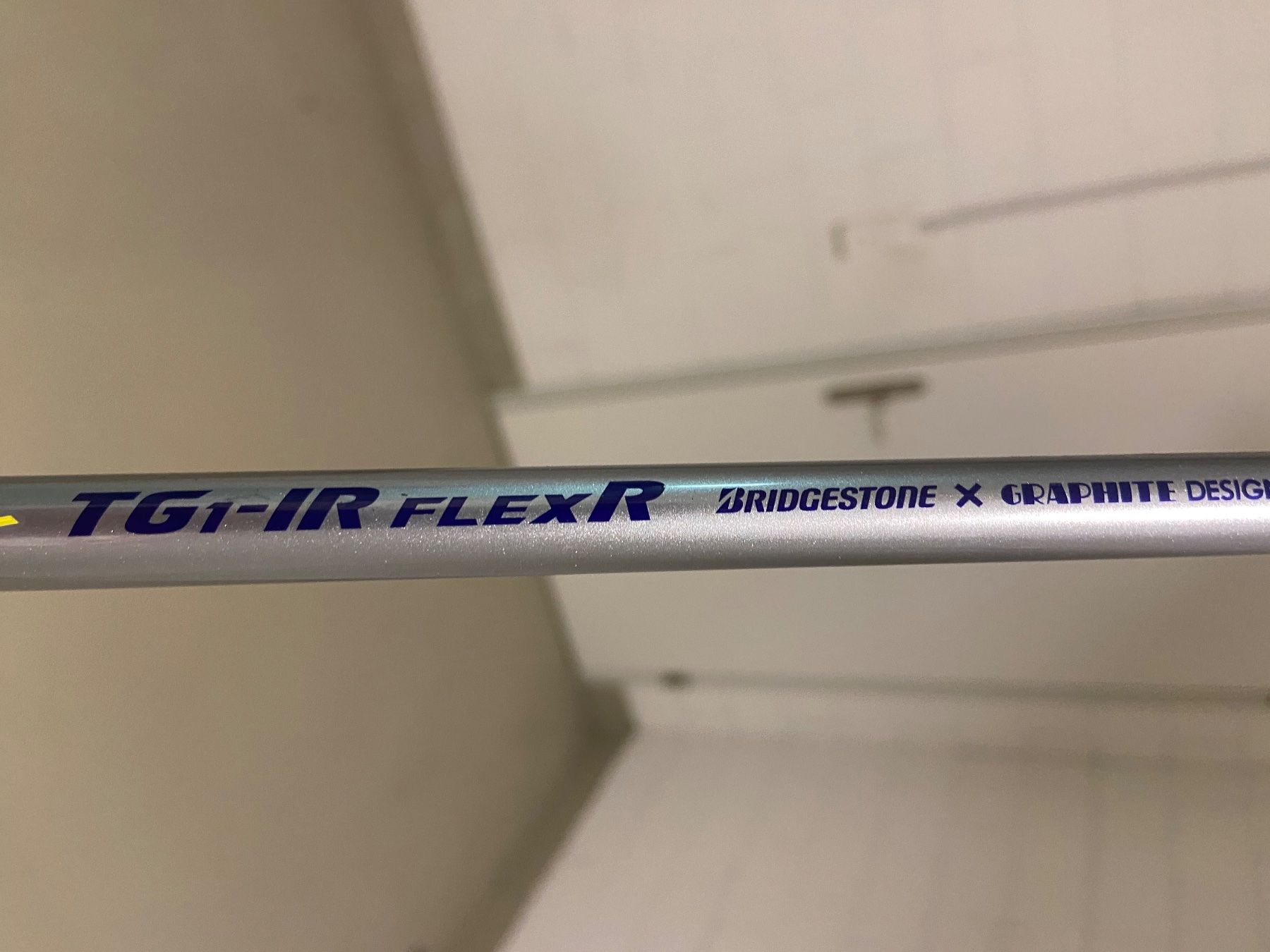 Mazze & Set: Bridgestone Golf - Eisen 5 - R Flex - Rechte Seite - RH – Nuovo (secondo la descrizione) da Frauenfeld venduto da golfdude 3