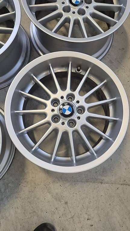 Cerchioni: BMW Styling 32 18zoll – Usato da Hochdorf venduto da bed_9rgy 2