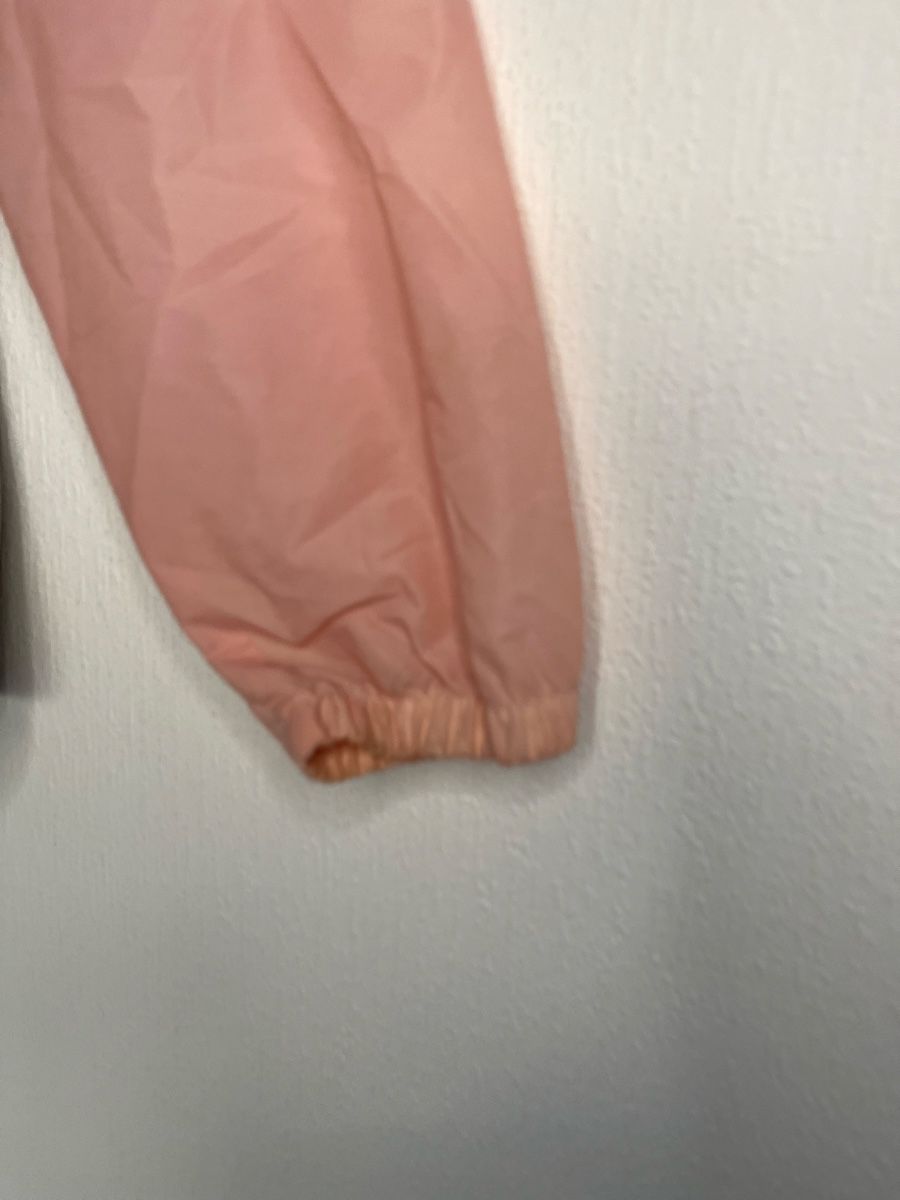 Manteaux: Windbreaker K-Way jacket pink grey size S  – D'occasion à Lausanne par Danash 1