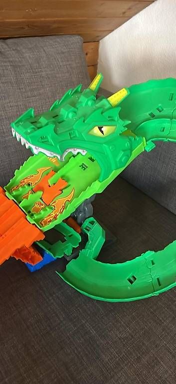 Circuits: Hot Wheels Bahn – D'occasion à Kaiseraugst par jul_fm8q