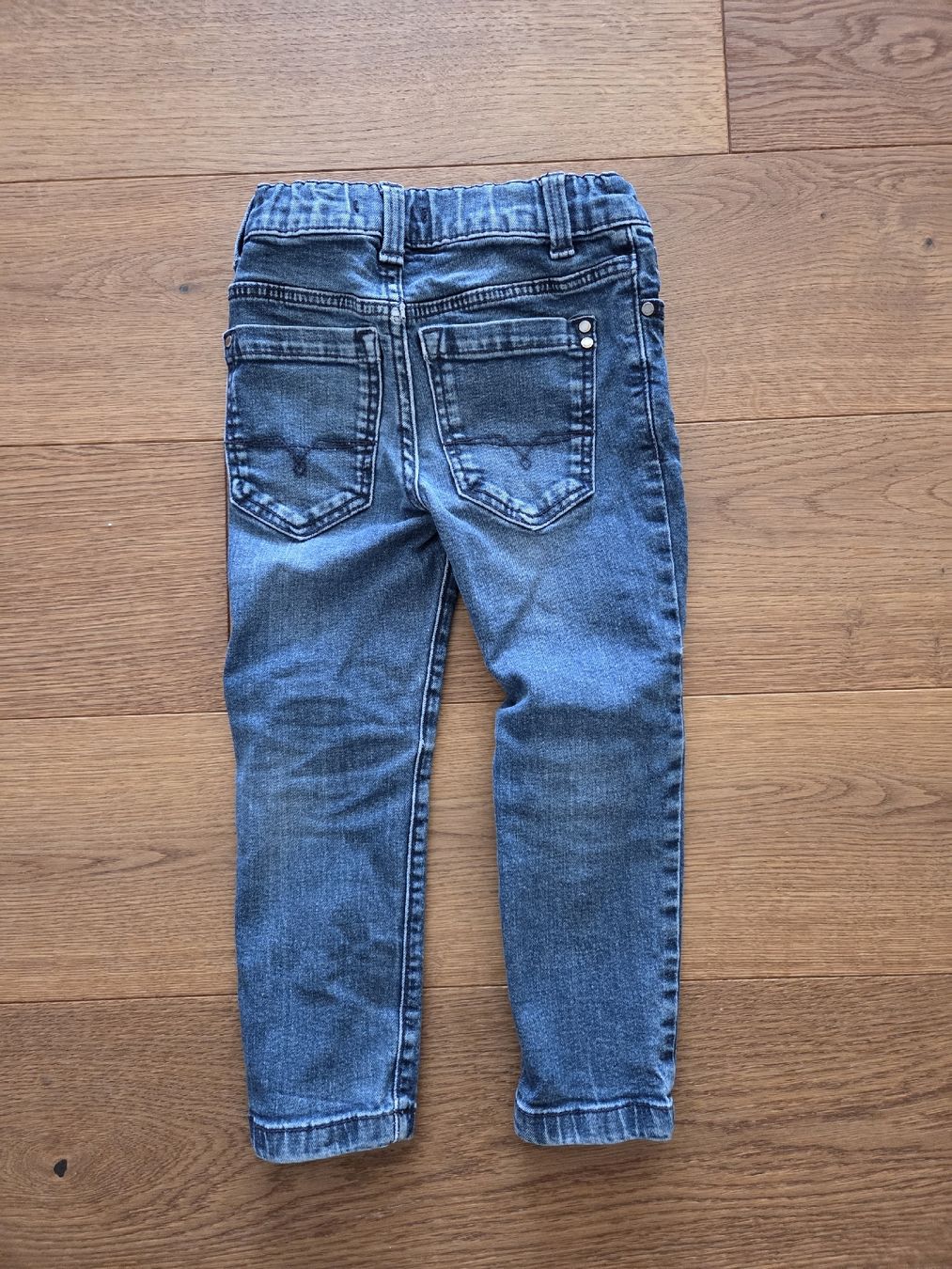 S.Oliver Pantaloni: S Oliver Jeans 98 – Usato da Olten venduto da mar_zg6p 1