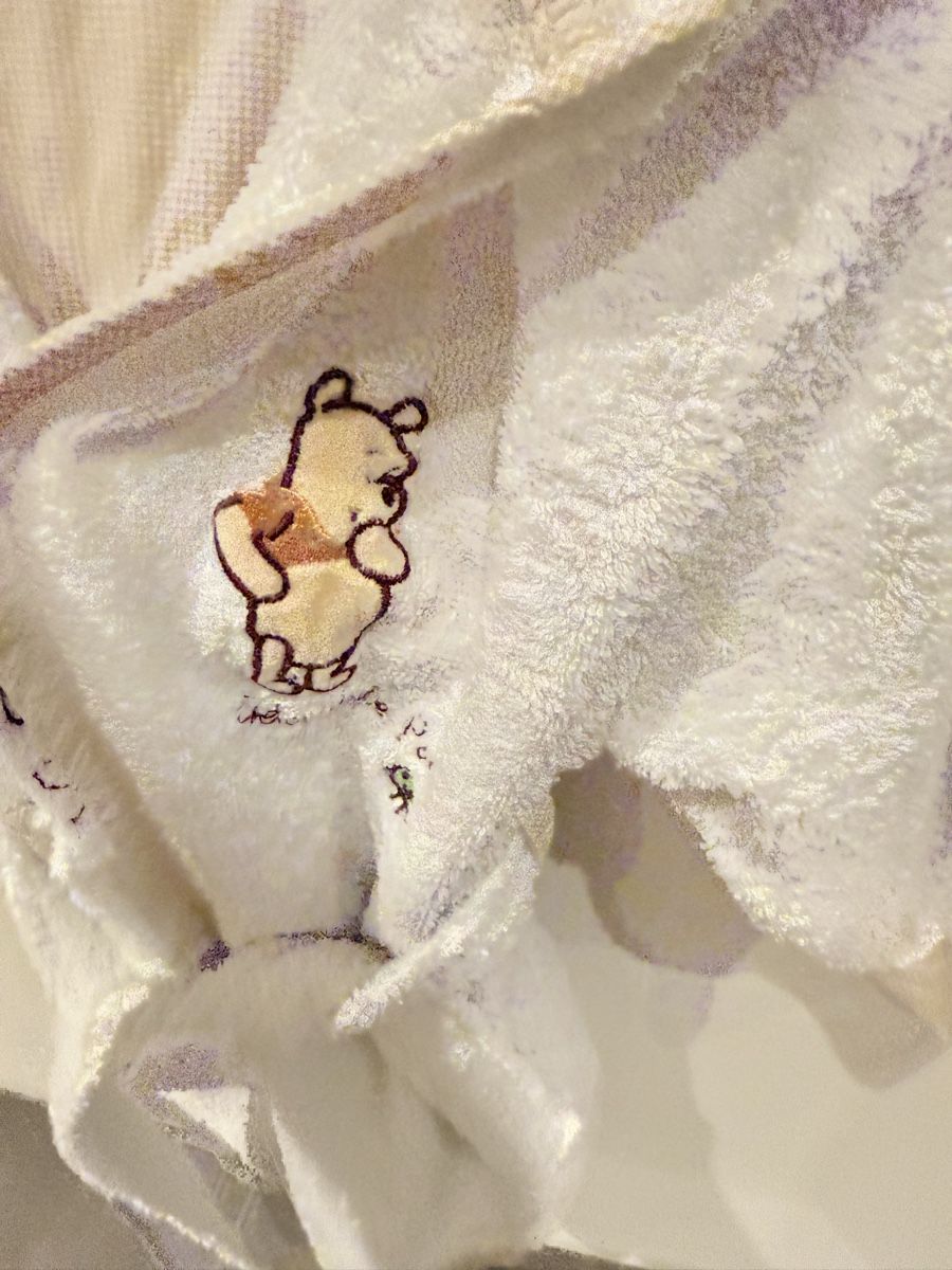 Accappatoi: Süsser Kinder Bademantel Winnie Pooh – Usato da Hagendorn venduto da VS0506 6
