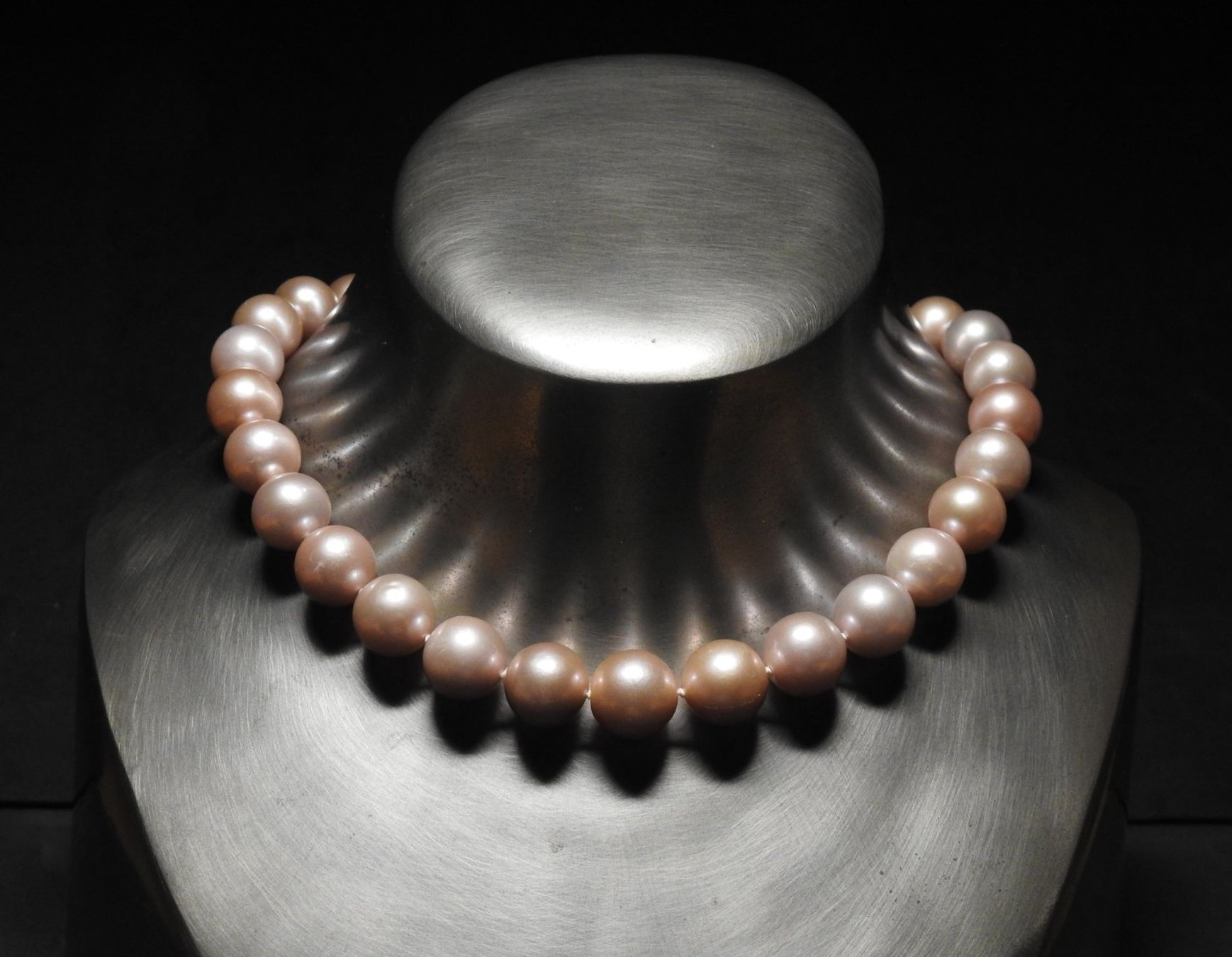 Catenine: Ming Kulturperlen-Collier – Nuovo e nell'imballaggio originale da Langnau i. E. venduto da Vivid7
