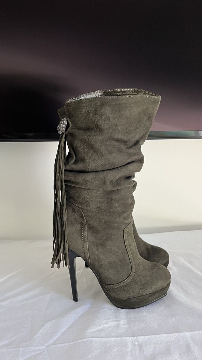 Chaussures femmes: Schicke Stiefel Gr.36 – D'occasion à Stäfa par Exclusive0 1