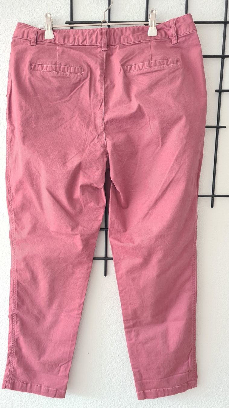 Amazon Pantaloni: Amazon Essentials Damenhose Grösse 42, Top Zustand! – Nuovo (secondo la descrizione) da KRIENS venduto da Franzy_Blond10 2