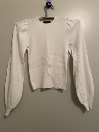 Pull Bershka blanc manches bouffantes taille S neuf
