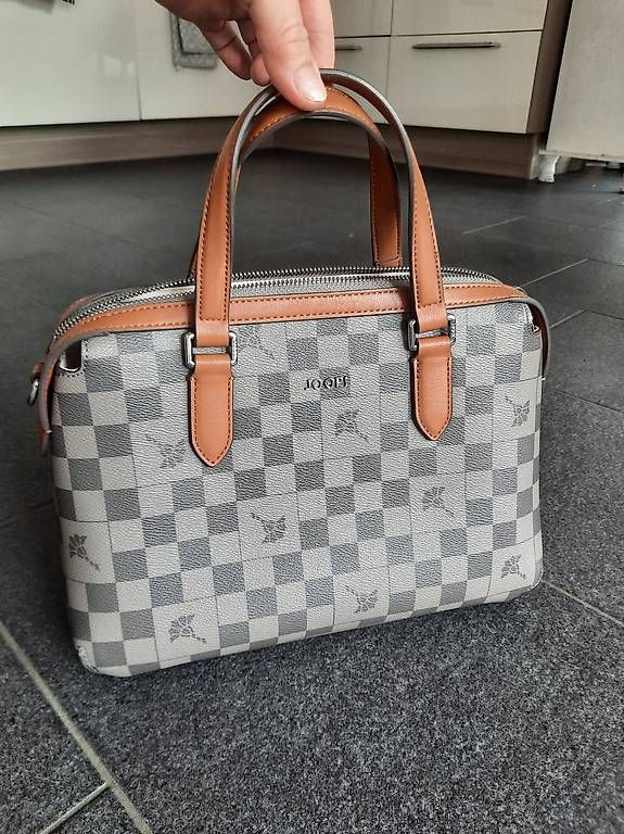 Joop Borse da donna: JOOP Damen Ledertasche neuwertig – Nuovo (secondo la descrizione) da Buchs SG venduto da miska01
