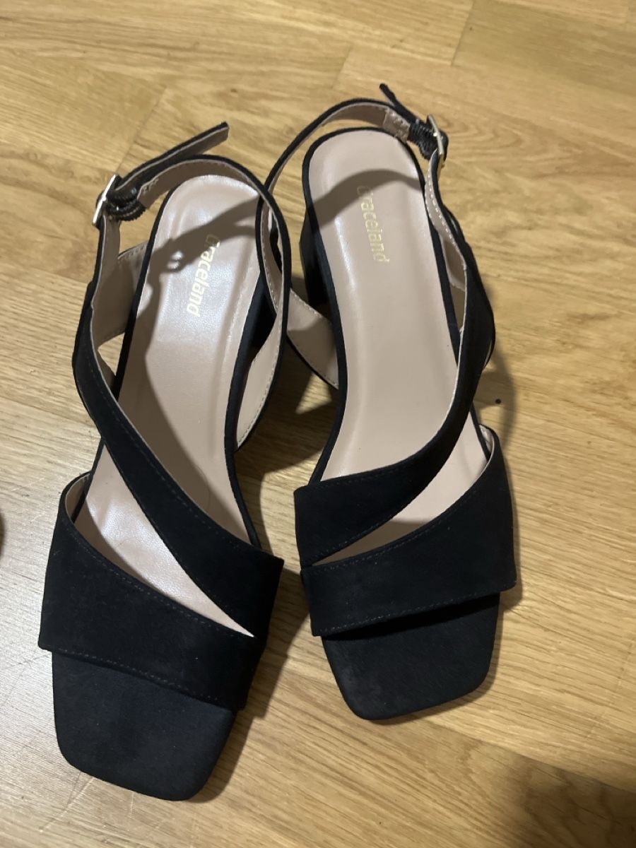 Graceland Scarpe da donna: Sandales noires Graceland – Usato da Le Locle venduto da Mayd_h 1