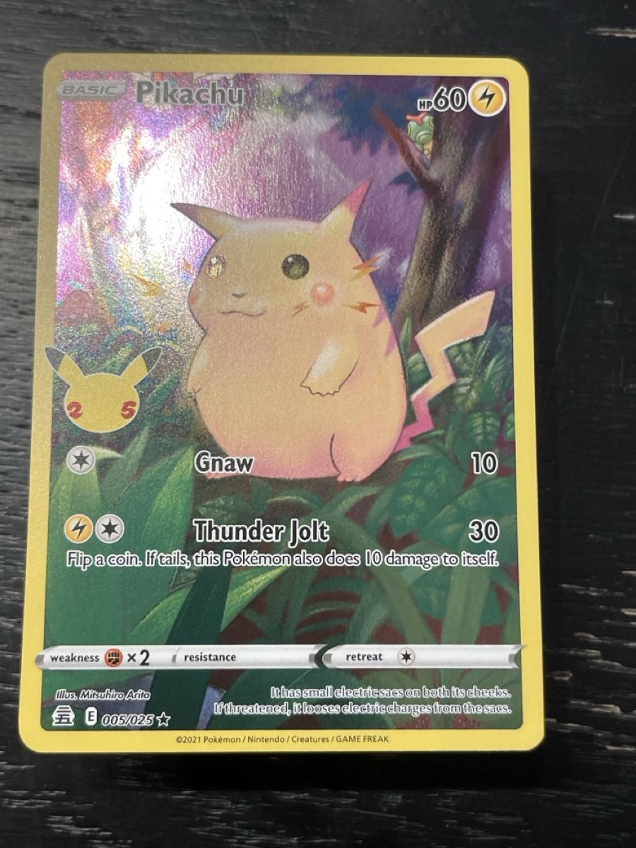 Pokémon Carte collezionabili: Pikachu 005/025 celebrations holo Pokemon – Usato da Hugelshofen venduto da Suimosa