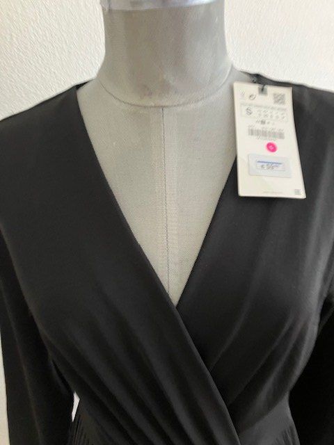 Zara Tute: Combi-Short  Zara T 34 – Nuovo e nell'imballaggio originale da Gampelen venduto da Mari60 1