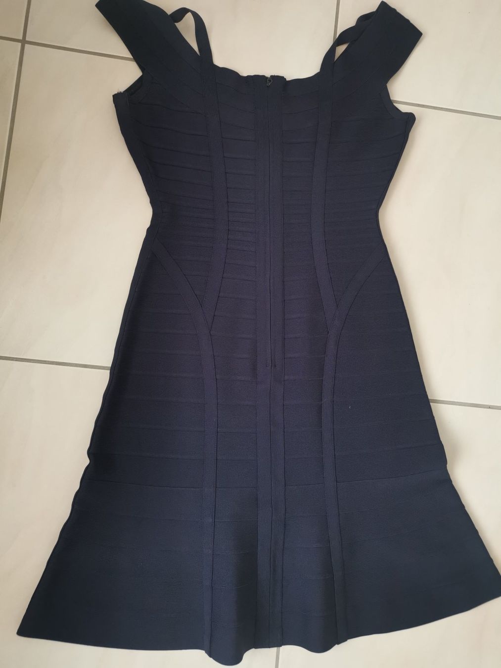 Vestiti: Herve Leger Kleid navy M, passt 36 bis 38 – Usato da Fehraltorf venduto da freeform2020 2
