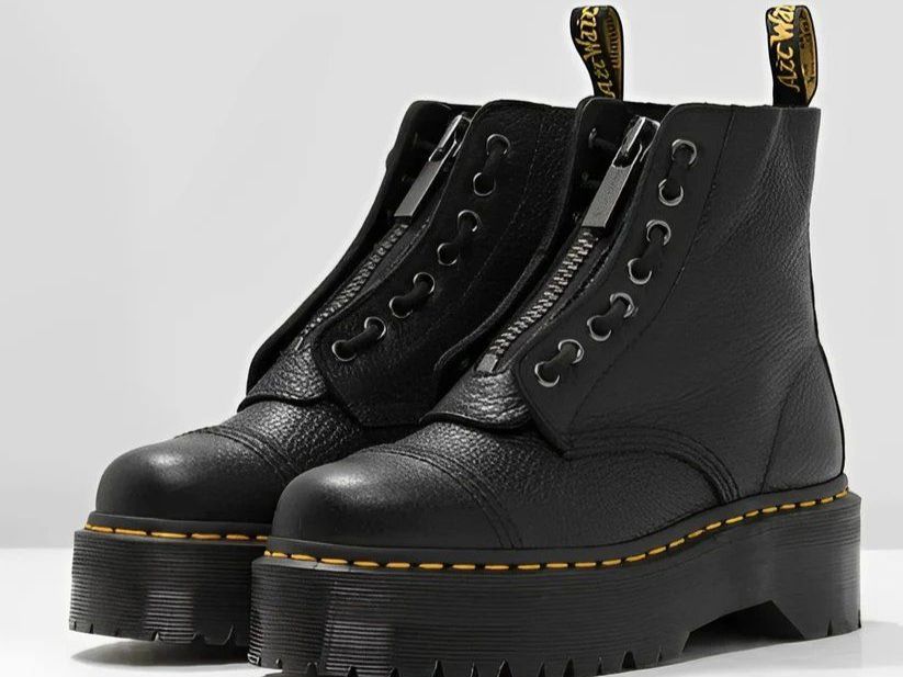 Dr. Martens Scarpe da donna: Dr. Martens Stiefelette "Sinclair`" GR.37 / NEU 252,-CHF – Nuovo e nell'imballaggio originale da Diegten venduto da Jus_nooo