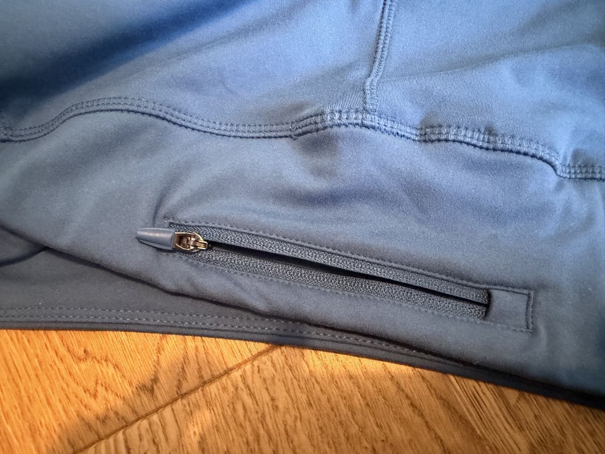 Leggings: Pantaloni sportivi  – Nuovo (secondo la descrizione) da Comano venduto da gea_98nj 1