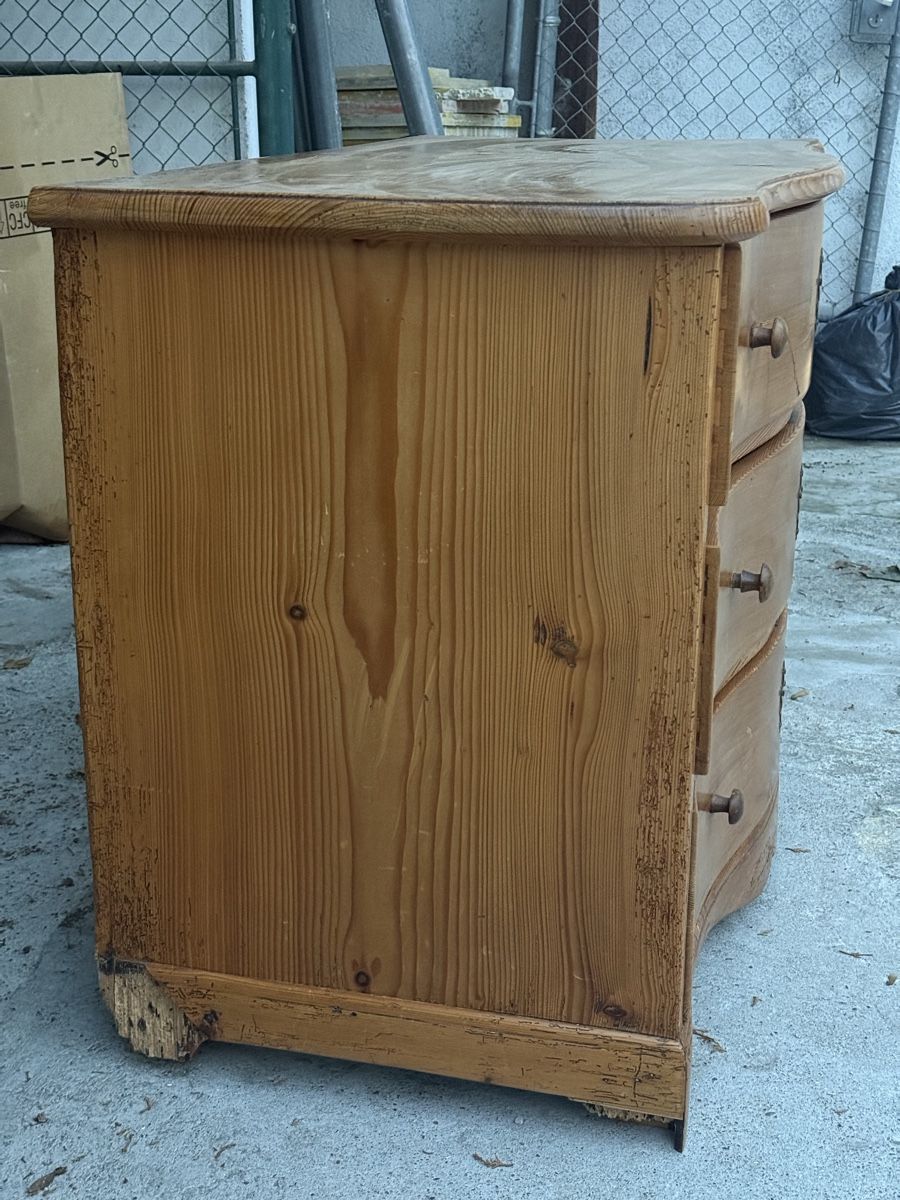 Commodes: Ancienne commode rustique  – D'occasion à Sierre par OCNL 3