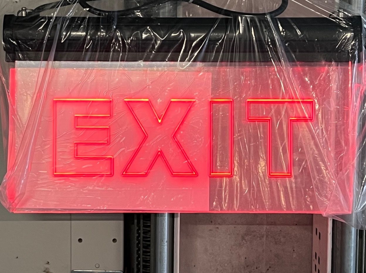 Elektronikbauteile: Schild, EXIT – Neu und originalverpackt aus Biel/Bienne von HB13 5