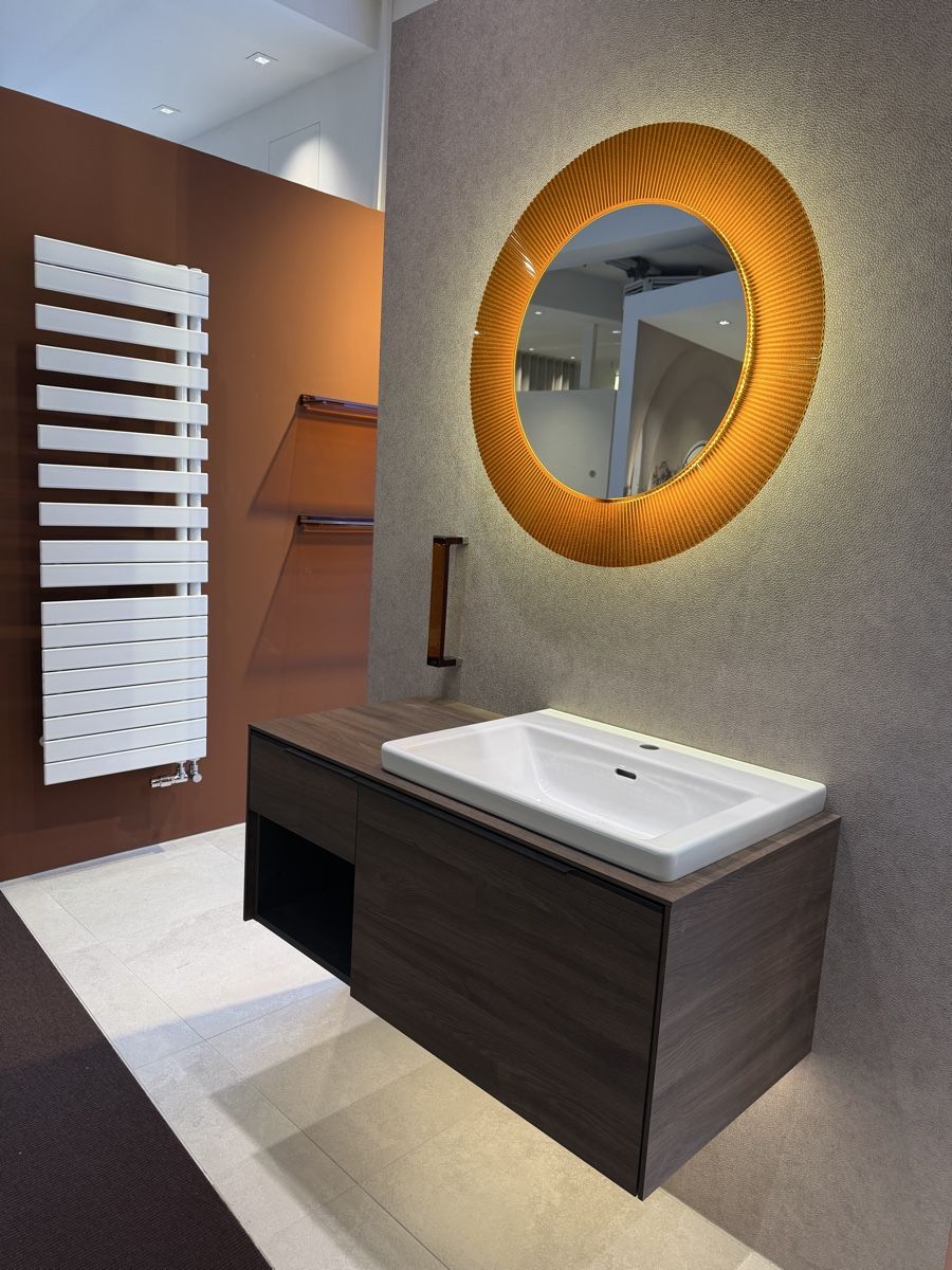 Mobili per bagno: Villeroy & Boch Subway 3.0 Badmöbelset – Nuovo (secondo la descrizione) da Amriswil venduto da deluxe_bad