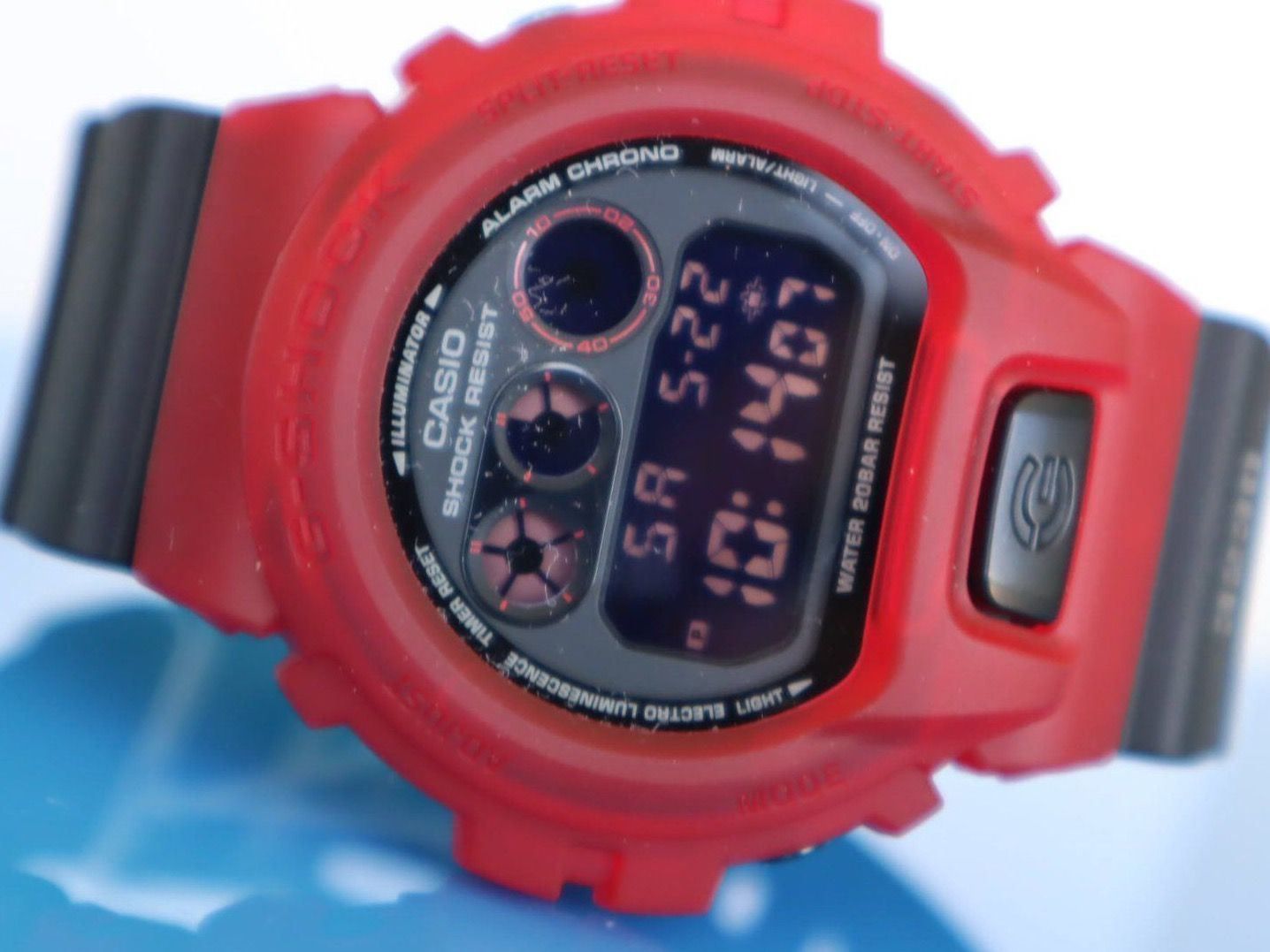 Casio Orologi: Casio G-Shock DW-6900MS with red bezel – Nuovo e nell'imballaggio originale da Romont FR venduto da heinz.ramseyer 3
