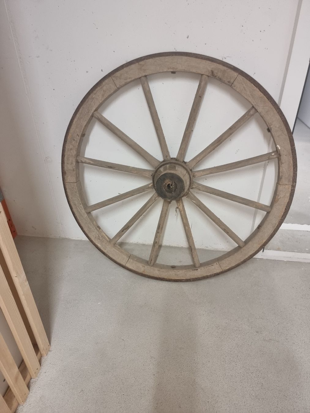 Alle Dekorationen: Wagonrad Deko antik – Gebraucht aus Eglisau von tiger-eye 1