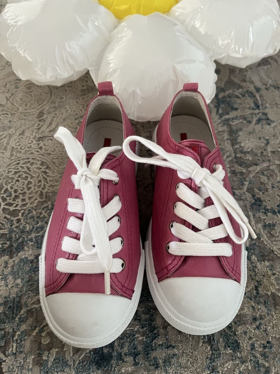 Prada Chaussures filles: Prada Sneaker Leder Gr.27 – D'occasion à Oberengstringen par Baby_Fashion 8