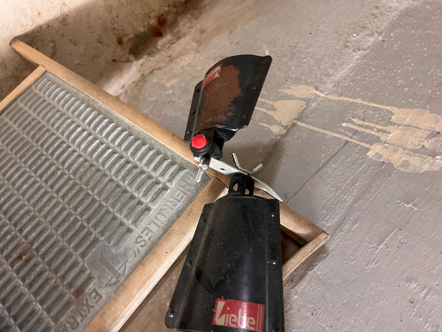 Alle Dekorationen: Antikes Waschbrett - 2Stk. – Gebraucht aus Wiesendangen von lau_qy7x 2