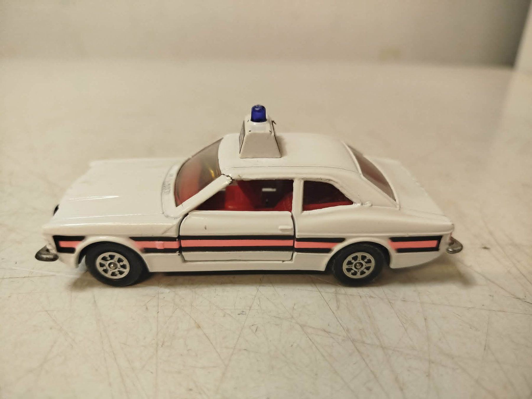 Corgi Toys Modellini d'auto: 3 X Corgi Toys – Usato da La Chaux-de-Fonds venduto da Emmaus2300CDF 7
