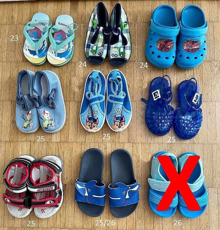 Scarpe per ragazzi: verschiedene Badeschuhe & FlipFlops Gr 23 bis 26 – Usato da Zürich venduto da giovannisp