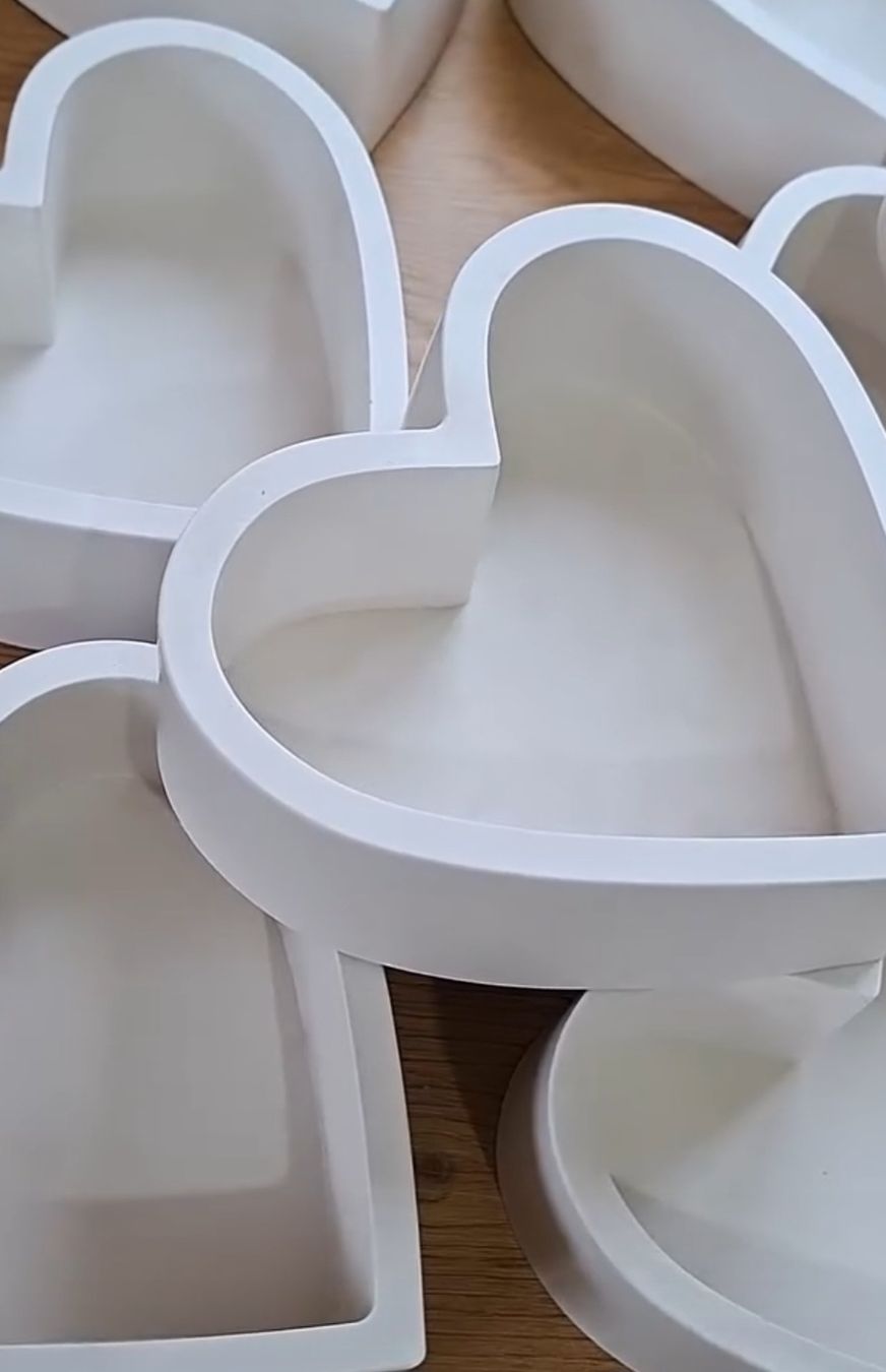 Tutte le decorazioni: Herzförmige Dekoschale aus Gips – Nuovo e nell'imballaggio originale da Erlinsbach SO venduto da Inspirierend 3