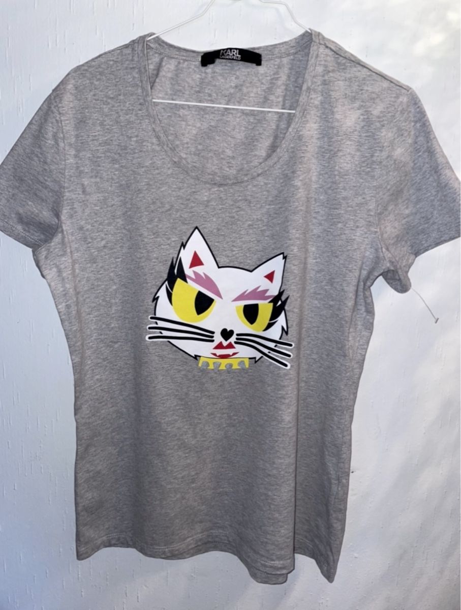 Karl Lagerfeld T-shirt: Karl lagerfied – Nuovo (secondo la descrizione) da Pully venduto da Kalissa