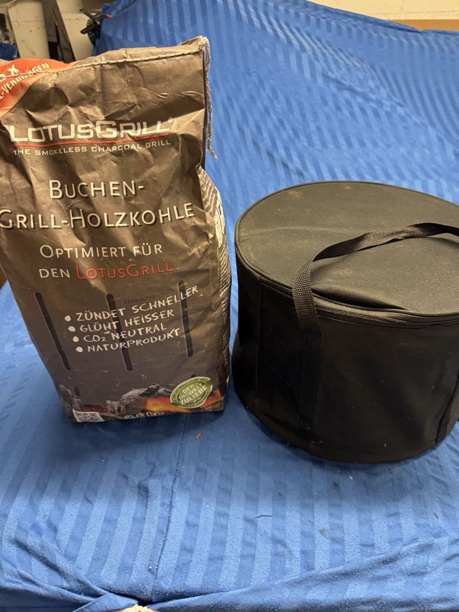 Grills: Holzkohlegrill mit Ventilator – Gebraucht aus Ostermundigen von Gummibaerli63 1