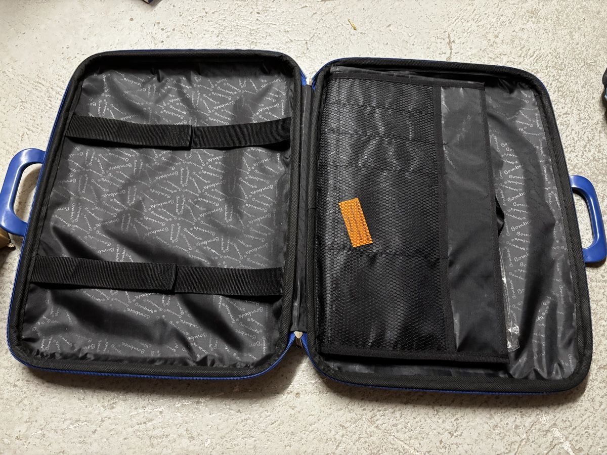 Taschen: Laptop Tasche – Neu (gemäss Beschreibung) aus Zürich von Gin_gg9p 1