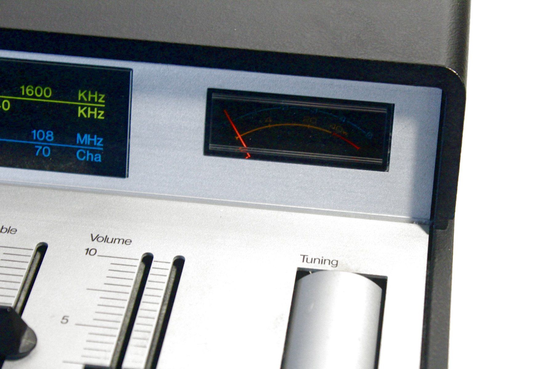 Scott Receiver: Dänischer Design - Mix-Receiver SCAN-DYNA 2400 von 1973 – Defekt aus Bern von kultiges 5