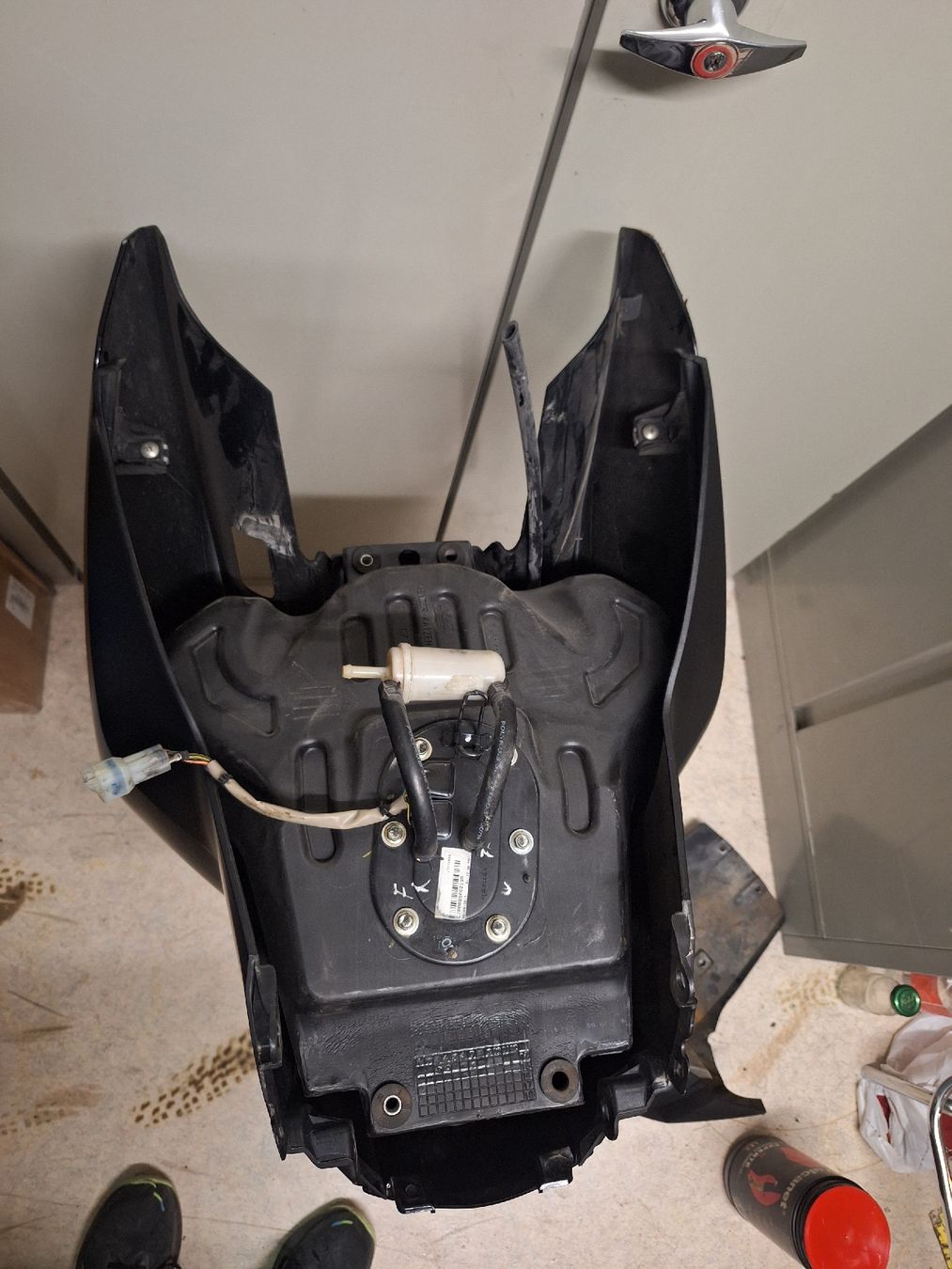 KTM Tutti i ricambio per moto: reservoir + sabot ktm duke – Usato da Onex venduto da lucar97 3