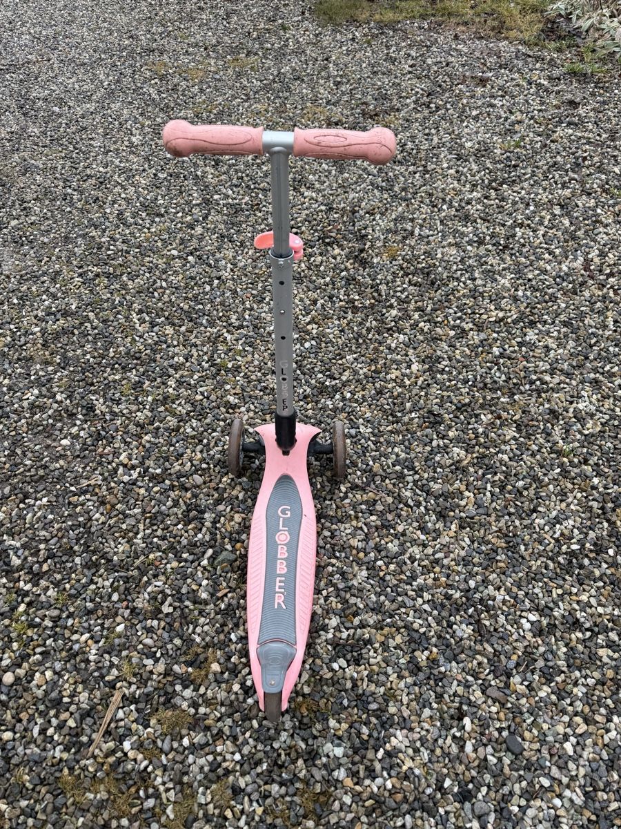 Globber Veicoli per bambini: Kinder Trottinett – Usato da Utzenstorf venduto da Nik7575