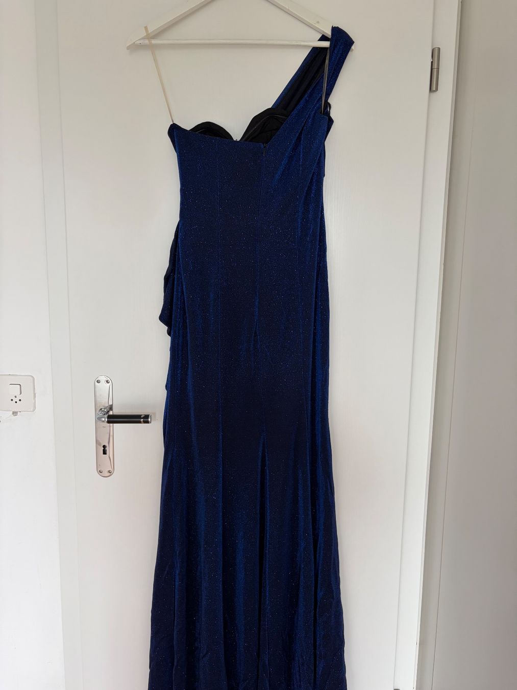 Vestiti: Blaues glitzer Kleid – Usato da Bern venduto da ece_nxk7 1