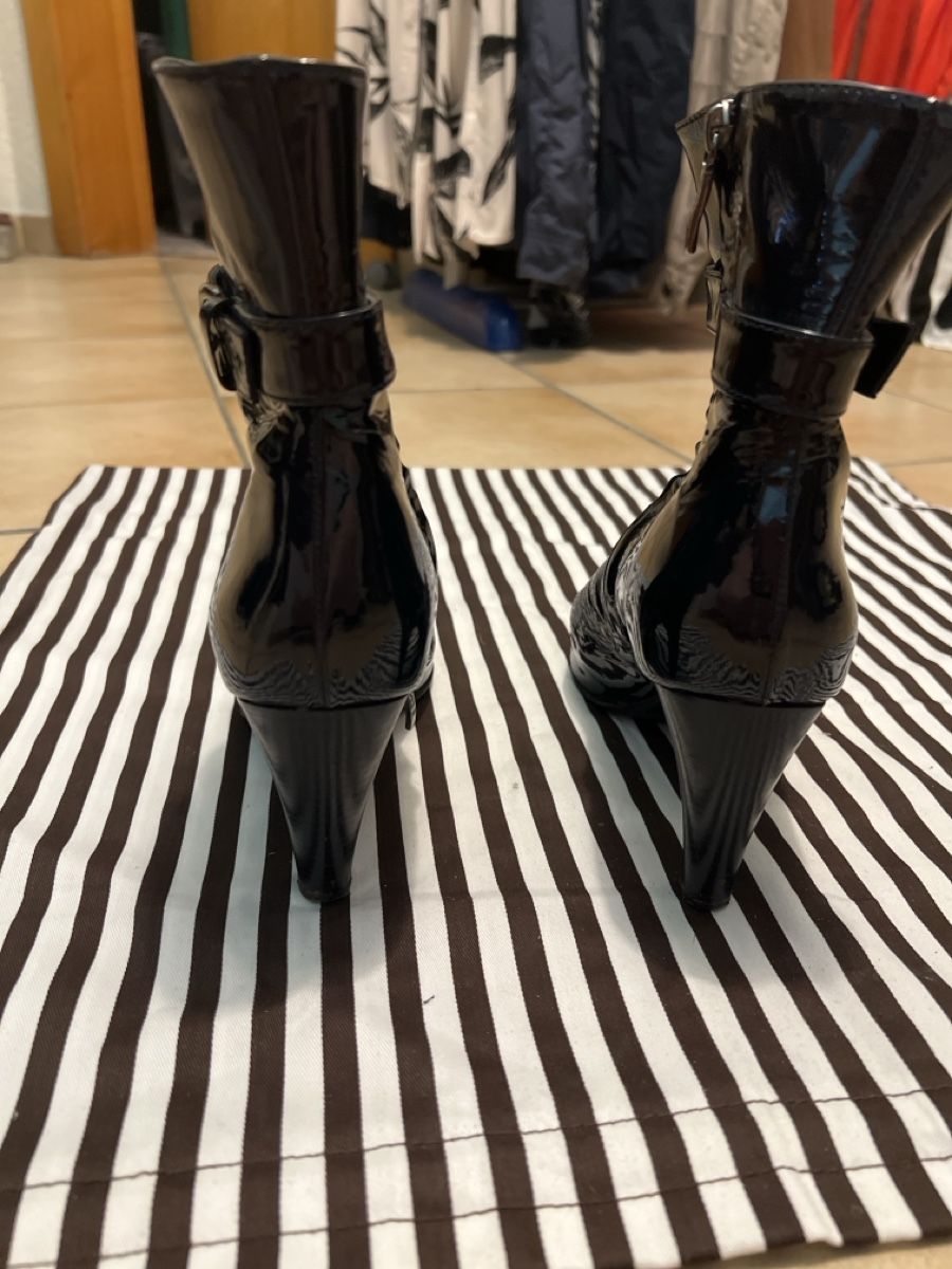 Damenschuhe: Bottines vernies noires T.38  – Gebraucht aus Arvillard (Salins) von mental0mystique 2