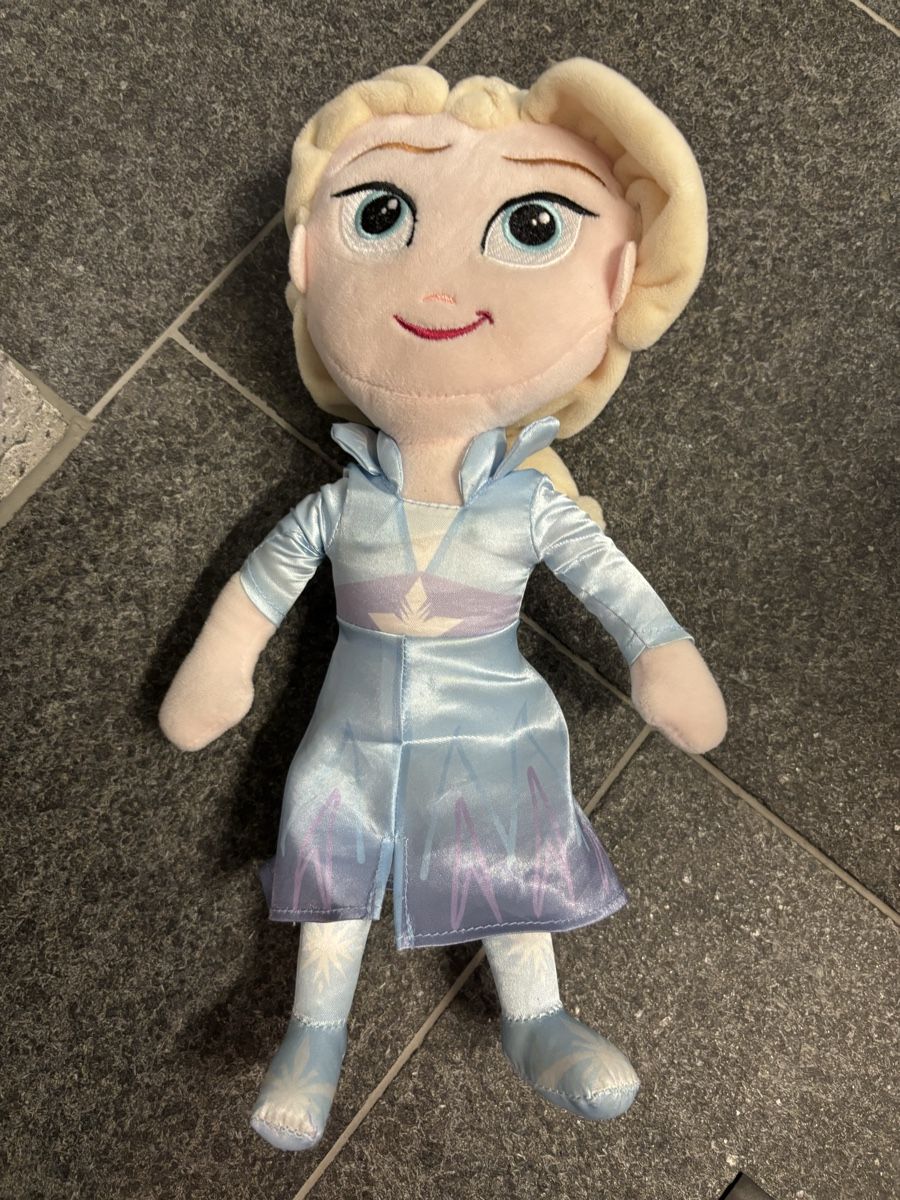 Puppen: Elsa Puppe – Gebraucht aus Buchrain von Ham2383