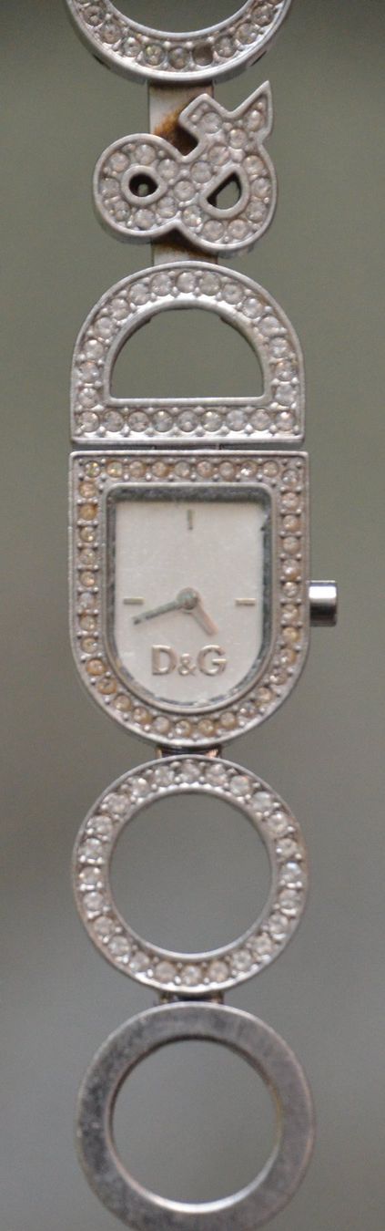 Dolce & Gabbana Orologi: Dolce & Gabbana Armbanduhr / montre – Usato da Collonges venduto da arashee