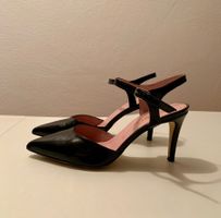 Damenschuhe aus Leder schwarz lackiert mit Riemchen Gr. 39