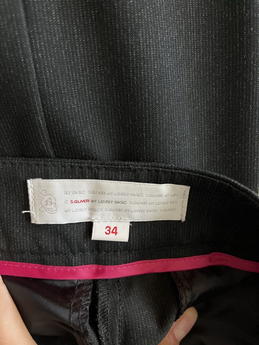 S.Oliver Completi & Tailleur: Schwarzer Anzug (Blazer + Hose) - S. Oliver – Usato da Jonschwil venduto da juliana_pluess 8