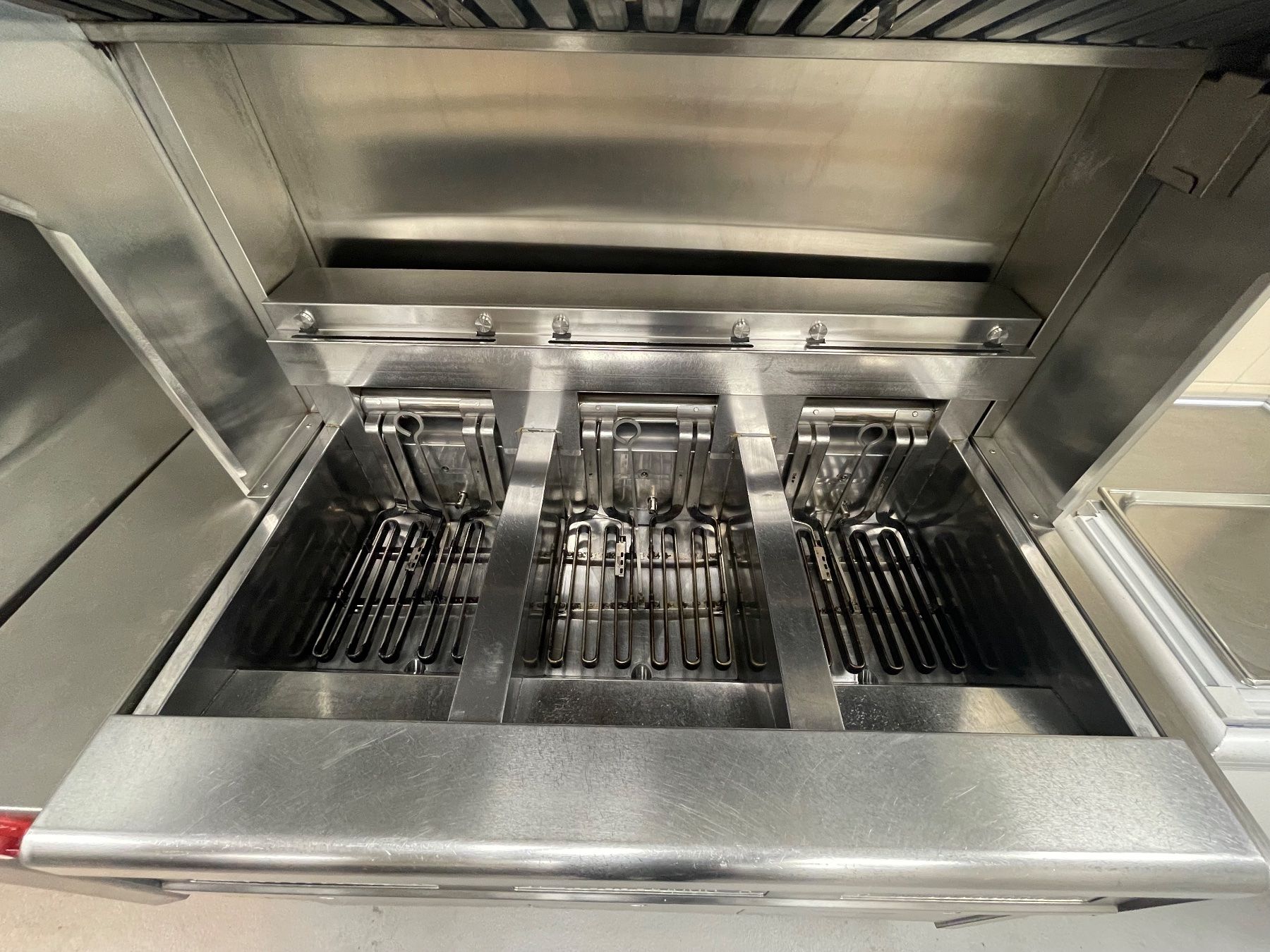 Elettrodomestici da cucina: Frymaster Fritteuse FilterQuick 3 Becken – Usato da Zürich venduto da Farbeee 2